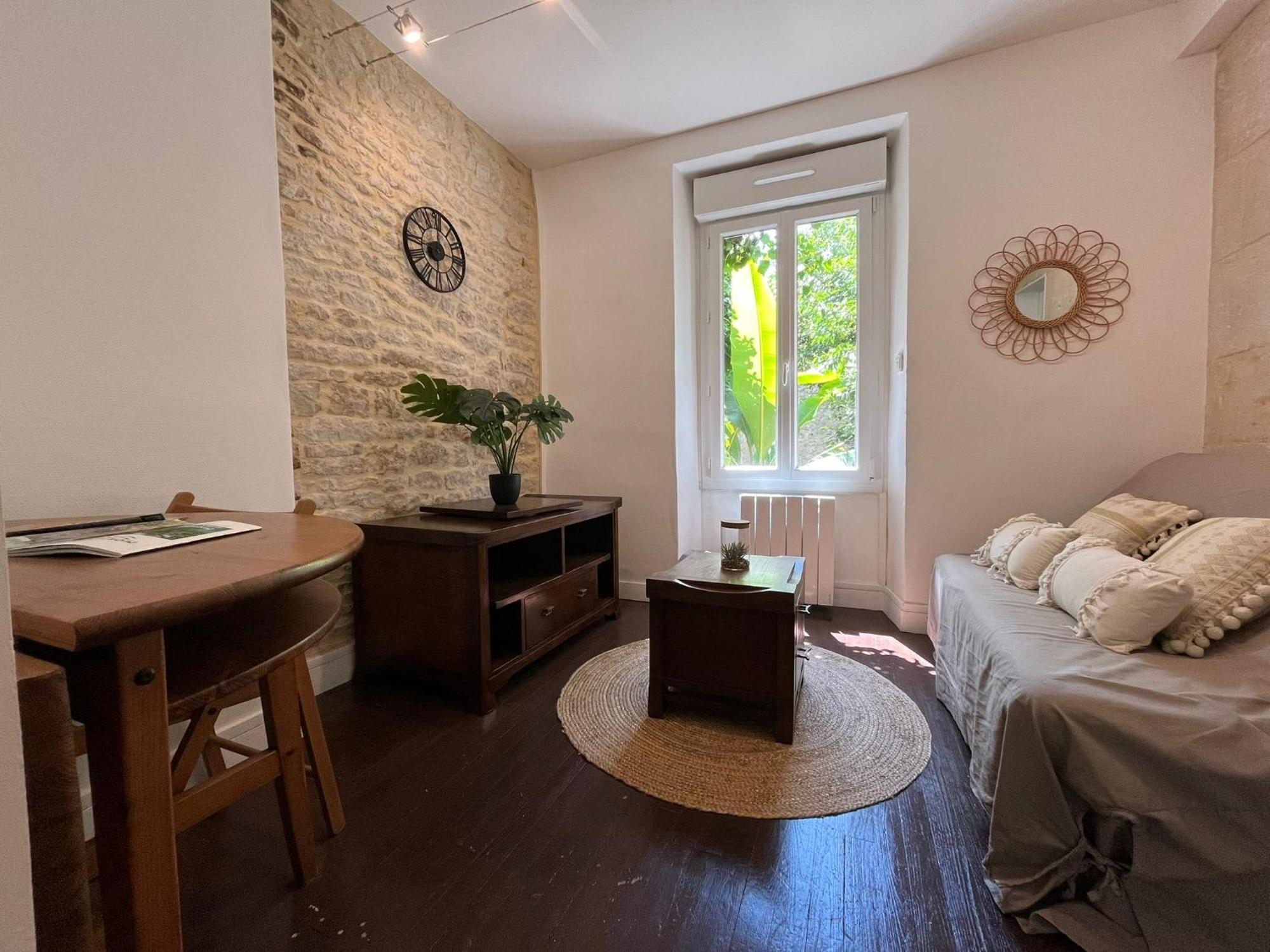 L'Escale Niortaise - Centre-Ville - 10Mn Gare - Wifi - Netflix 외부 사진
