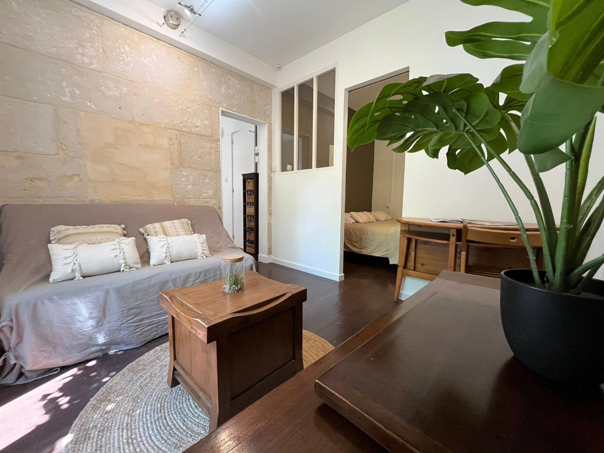 L'Escale Niortaise - Centre-Ville - 10Mn Gare - Wifi - Netflix 외부 사진
